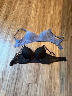 Wireless and Wire Bras in Lavender and Black